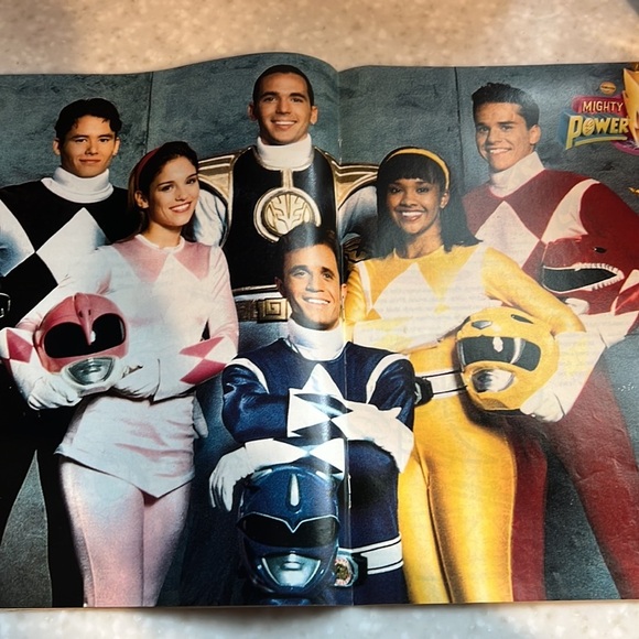 Power rangers vintage magazine - Picture 6 of 7
